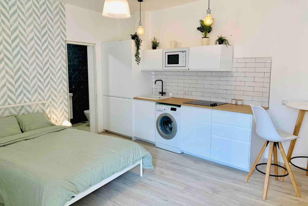Roof Top Luxury City Center Apartment By Namaste Elite Torremolinos Exterior photo